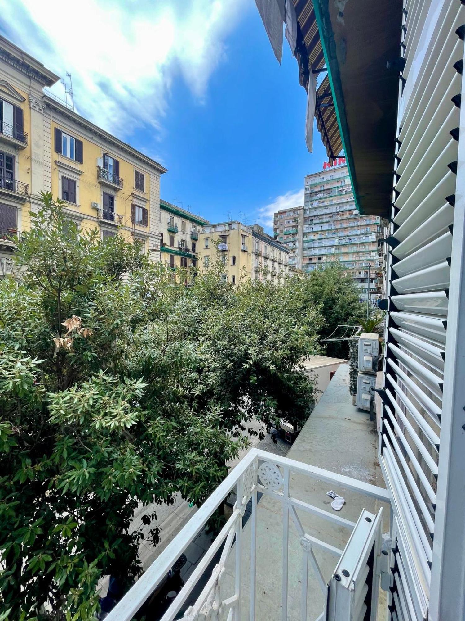 ナポリ Casa Duchesca Bed & Breakfast エクステリア 写真